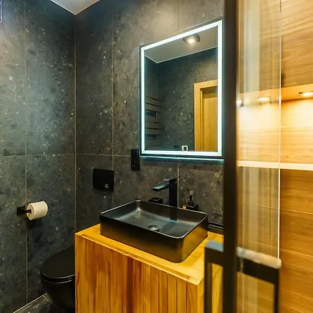 Fenomen - Amber, Perlowa Przystan W Kolobrzegu Free Parking Kolobrzeg